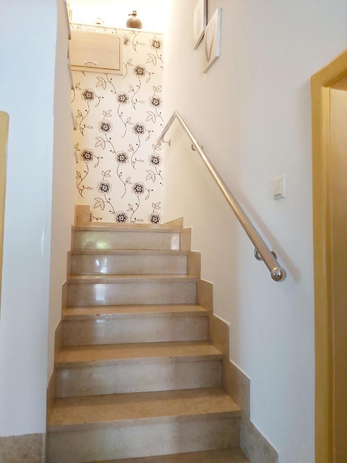 Meduza B&B Barbat na Rabu Ngoại thất bức ảnh